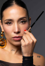 Cargar imagen en el visor de la galería, Delineador De Cejas By Luisa W