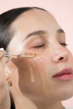 Cargar imagen en el visor de la galería, Aceite Desmaquillante by Luisa Fernanda W